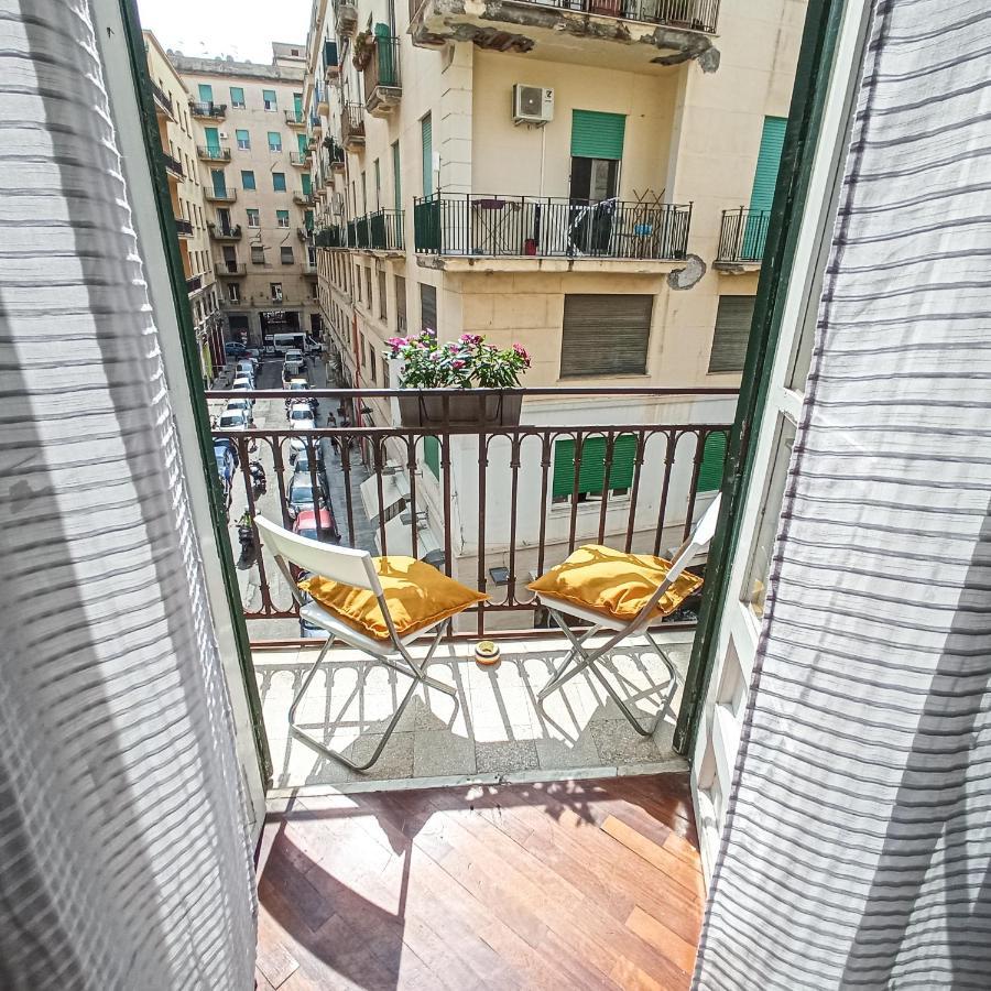 B&B Bandiera 77 Palermo Eksteriør billede