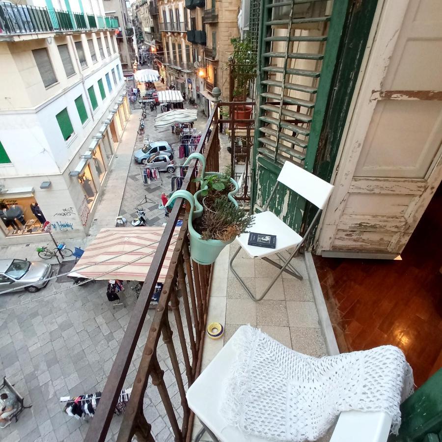 B&B Bandiera 77 Palermo Eksteriør billede